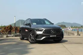 够快 够运动 试驾GLA35 AMG视频封面