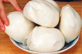 馒头怎么保存，很多人都错了，记住一招，放半个月像刚出锅的一样