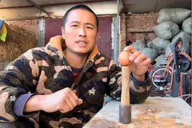 农民挑战生剥鸡蛋，烂了直接喝掉，估计今天不用吃饭了视频封面