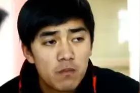 传奇：妻子怀上三胞胎，31周时竟疼痛难忍，医生：孩子有脑瘫风险视频封面