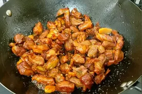 北方人不爱吃的一块肉，在广东卖得比排骨贵，原来口感是越吃越爱视频封面