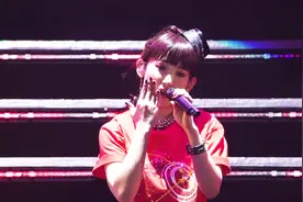 fripSide《黑色子弹》，南条爱乃演唱，节奏强劲，热血沸腾！