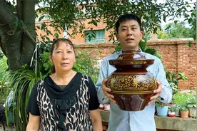 媳妇坐月子吃不完的鸡蛋，只服老妈农村特色做法，个个冒油超好吃视频封面