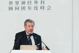 脑干胶质瘤不能手术？德国巴特朗菲教授关于脑干胶质瘤手术演讲视频封面