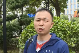 熊孩子玩“魔术火柴”竟毁了一辆车最新进展视频封面