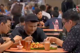 丑陋食物变美妙 垃圾桶智能分类 新加坡杜绝“舌尖浪费” 这么做