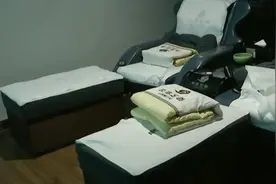 上虞：男子足浴会所做“踩背”服务，几天后发现肋骨轻微骨折