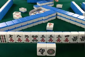 看完这一局牌，才明白为什么别人都佩服她，独具一格的让人赞叹视频封面