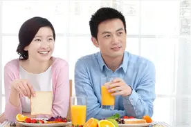 嫁人不嫁属鸡男，娶妻不娶属羊女！会影响结婚后的幸福吗？视频封面