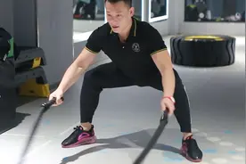 燃脂超强的甩绳训练，坚持锻炼效果超过波比跳，让你快速瘦身