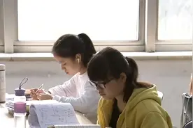 教育部：本科毕业论文每年抽检 原则上不低于2%视频封面