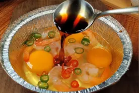 解锁烤鸡蛋的神仙吃法，吃过一次感觉肉都不香了视频封面