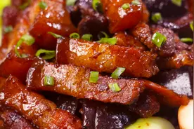 家常卤肉饭做法，简单2步就搞定，比店里的香百倍~视频封面