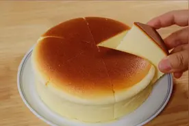 家里只有鸡蛋、面粉和牛奶，教你从无糖酸奶开始做无油酸奶蛋糕