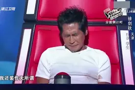 好声音：小伙走心演唱《我好想你》，唱得四位导师心里一紧！