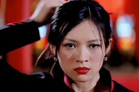 章子怡扎头发一根筷子 干净利落  帅【出门还是装点现金 保命】视频封面