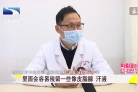 传言？老戴帽子容易脱发？来听听专家怎么说