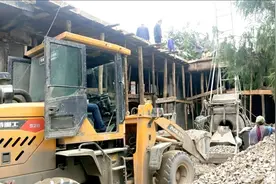 农村10万块自建别墅，今天终于倒板了，看这阵势你觉得能做好吗视频封面
