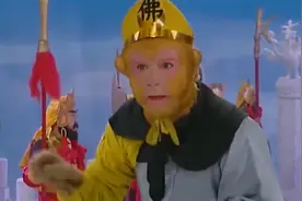 西游记：悟空没了金箍棒，在天庭耍赖逗笑玉帝，真拿这泼猴没辙视频封面