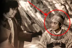 三人争演蛇精这个小角色，杨洁：李扬你不行，直接换人成全程伟兵视频封面