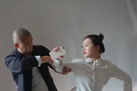 可以每天带在身上的防身武器，学会它的用法，遇到危险不害怕视频封面
