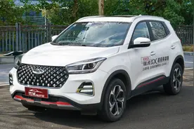 评测新款瑞虎5x：对比缤越和CS35PLUS，有啥优缺点？视频封面