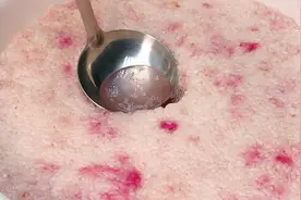 甜酒酿米酒的家庭做法，掌握这些技巧，做出的酒又香又甜汁水多视频封面