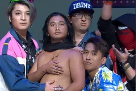 猛男舞团的《新宝岛》有多火？各路大神争相模仿，学生版太搞笑了