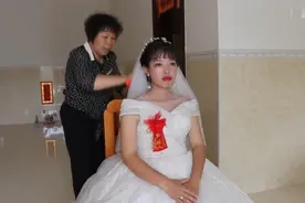广东一对新人结婚，新娘到家了，婚礼习俗是这样的视频封面