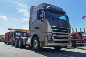 540马力配AMT变速器，拉快递这配置怎么样？实拍重汽HOWO TH7重卡视频封面