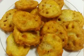 莲藕加肉，教你炸藕饼，原来有这么多小窍门，外脆里嫩，越吃越香视频封面