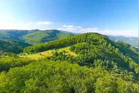 宁静放空音乐：青毡余喜物，皂帽亦风流。视频封面