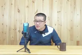 格林配得上是巨头吗？其实在勇士队，库里汤普森杜兰特才是真巨头视频封面