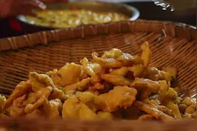 油炸鱼片，外酥里嫩，吃起来味道真不错！视频封面