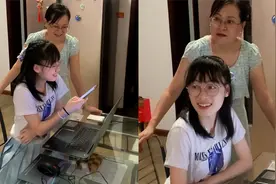 女生高考查分683瞬间心情低落，网友：我爸能给我嗑3个响头视频封面