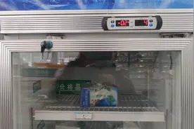 冰箱一直制冷不停机，差点误判了，原来是个小问题