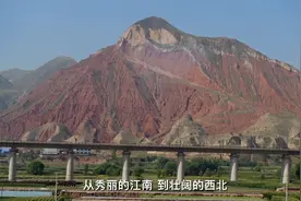 谁说坐火车硬坐很辛苦，这30个小时，我却感觉到了前所未有的欣喜视频封面