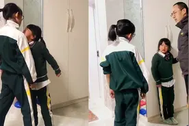 两个女儿吵架，大战一触即发，老爸淡定开启拳击解说模式惹爆笑