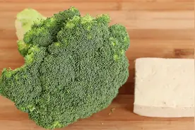 一个西兰花，一块豆腐，教你新做法，简单一做，好吃又解馋，真香视频封面