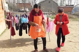 农村静静生宝宝第6天，婆婆和妈妈分工合作伺候她，有妈就是好！视频封面