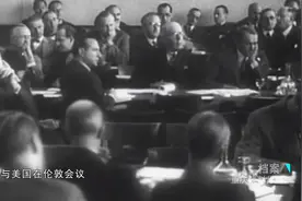 档案：军队衣着简陋，被苏军当土匪围剿，下秒唱一首歌当场放人！视频封面