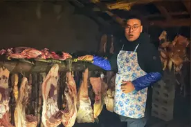 柒哥家制作腊肉，网友说腌制两天时间太短，为啥腌两天而不腌七天视频封面