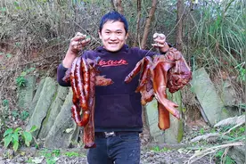 买320元猪肉腌制3天，用柏树枝熏一个下午，腊肉色泽金黄飘香视频封面