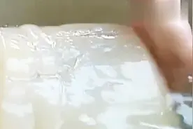 男子捡到个怪东西 他猜测是“太岁” 泡水喝竟治好多年的鼻窦炎