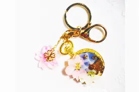 【原创手工 滴胶钥匙链】猫咪与花 手工教程