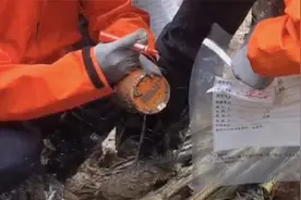 东航空难｜已发现黑匣子初判为驾驶舱语音记录器 已连夜送京译码视频封面