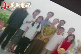 一家人到墓地拍照，照片上却多了一个红衣小女孩视频封面