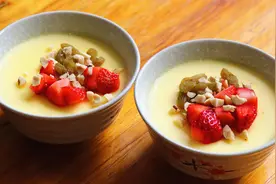 不用吉利丁也可以做布丁，口感细腻，简单又好吃