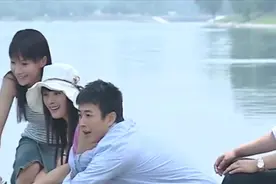 笑着活下去：小诺要见姐姐男朋友，姐妹俩成双成还钓鱼，太温馨了视频封面