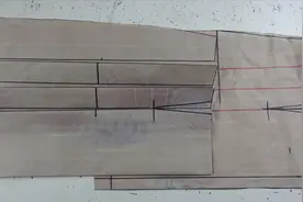前片打褶半身裙的裁剪方法视频封面